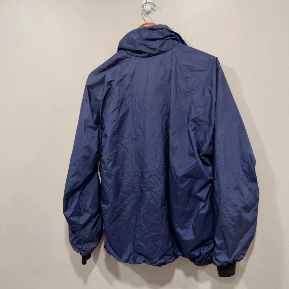 Howard Clark Gore-Tex Jacket Navy Blue Striped Lining SZ Medium Mens Windbreaker